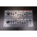 Panneau supérieur du synthé de batterie Michigan Synth Works SY-1