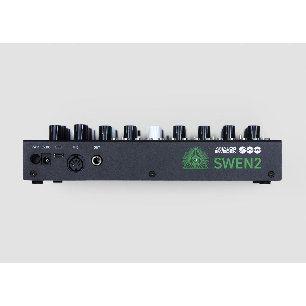Panneau arrière du SWEN2 avec alimentation, USB, MIDI et sortie